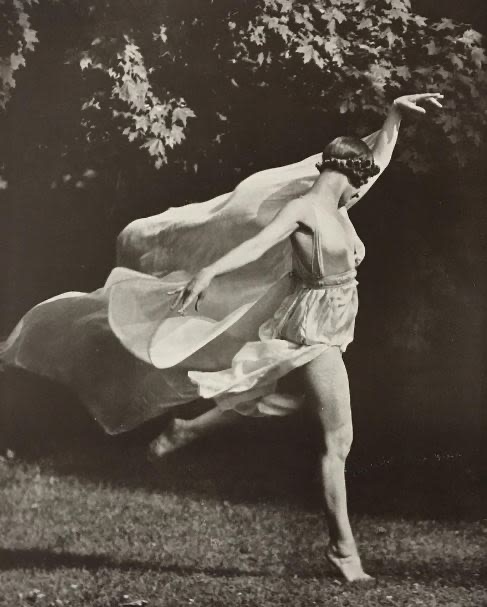 Isadora Duncan, la vida y su danza infinita